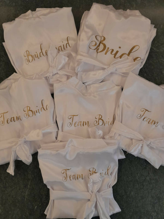 Customizable bridal robe