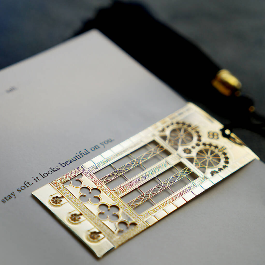 Sursock Window Bookmark