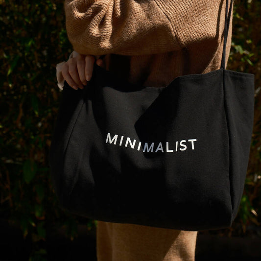 Basic Tote - Minimalist